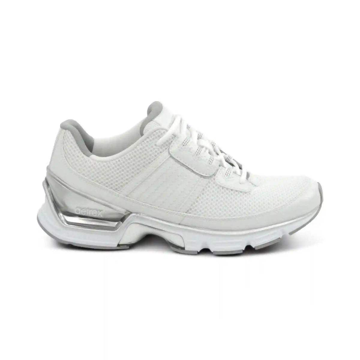 Xspress Runner 2 Women's Sneaker - White